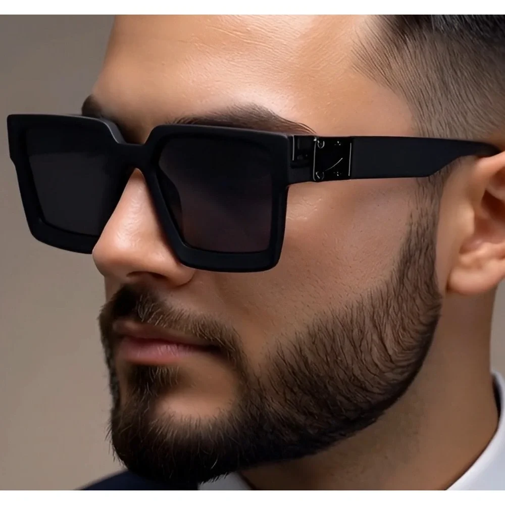 N/A stylish square